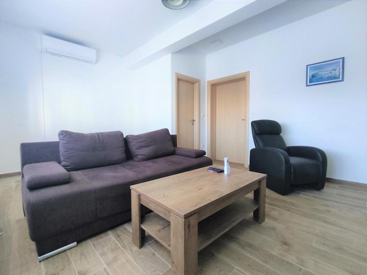 Sunny Attic Apartment With Balcony & Modern City Apartment With Outdoor Area, No Balcony Traù Esterno foto